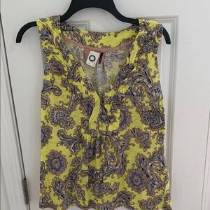 Anthropologie Akemi + Min Vibrant Yellow Paisley Sleeveless Blouse Size Medium